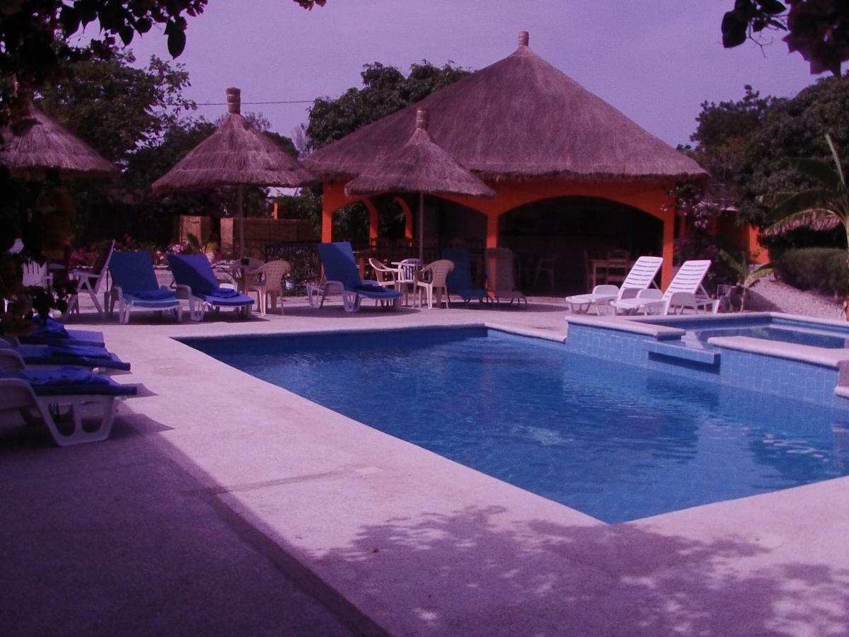 B & B Mariamacounda Toubakouta Экстерьер фото