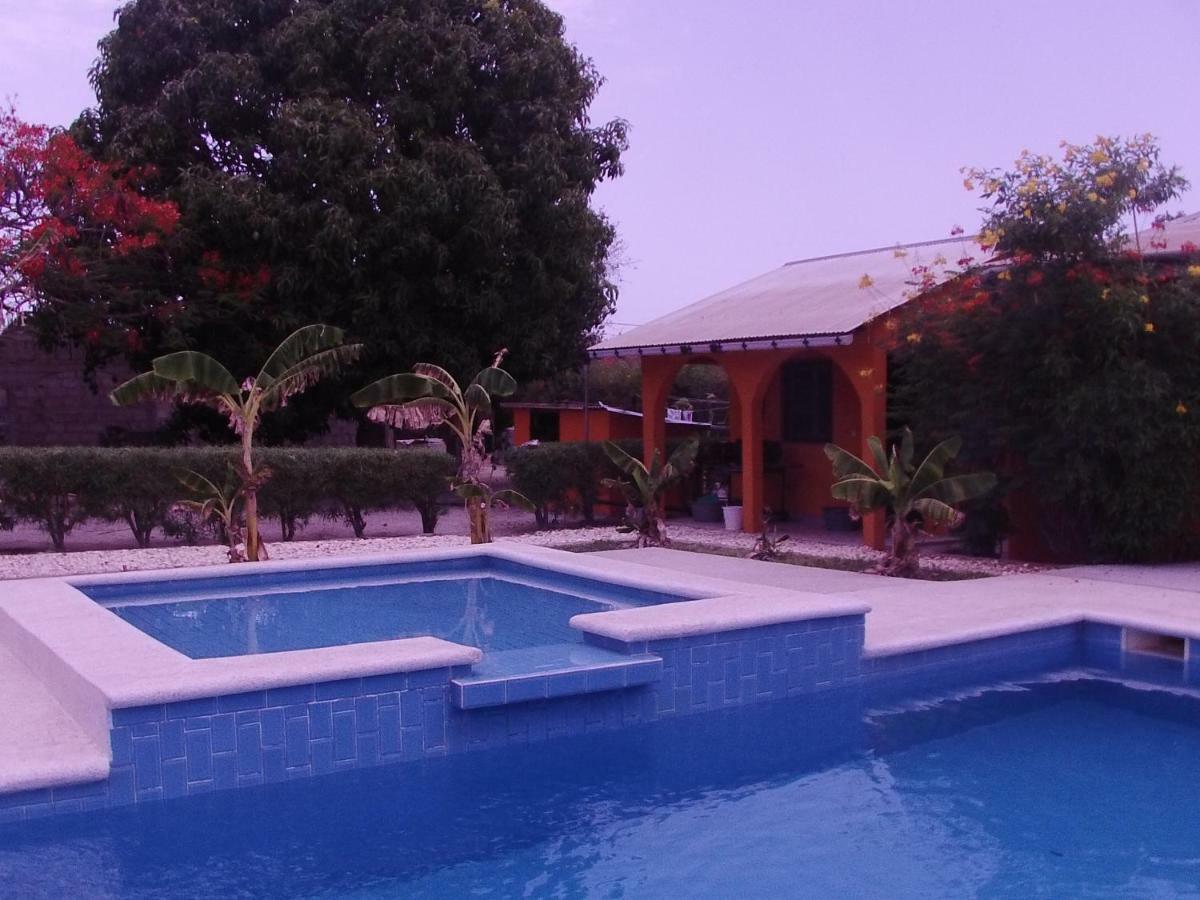B & B Mariamacounda Toubakouta Экстерьер фото